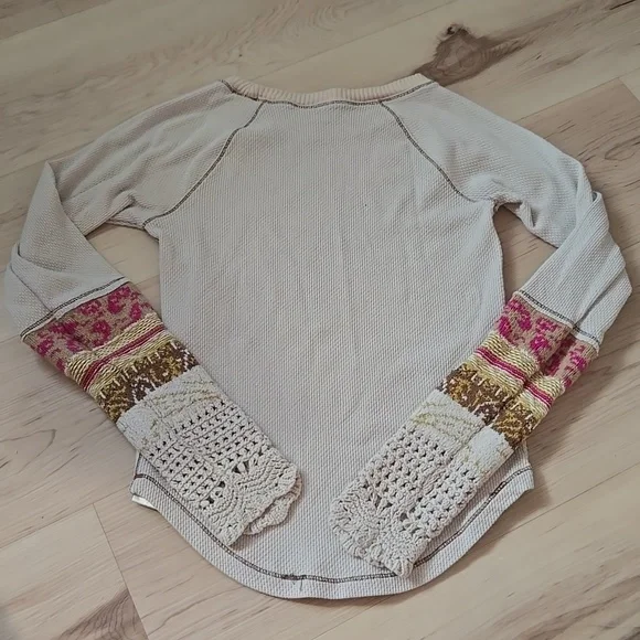 Free People Thermal Top, Size Small - Picture 3 of 3